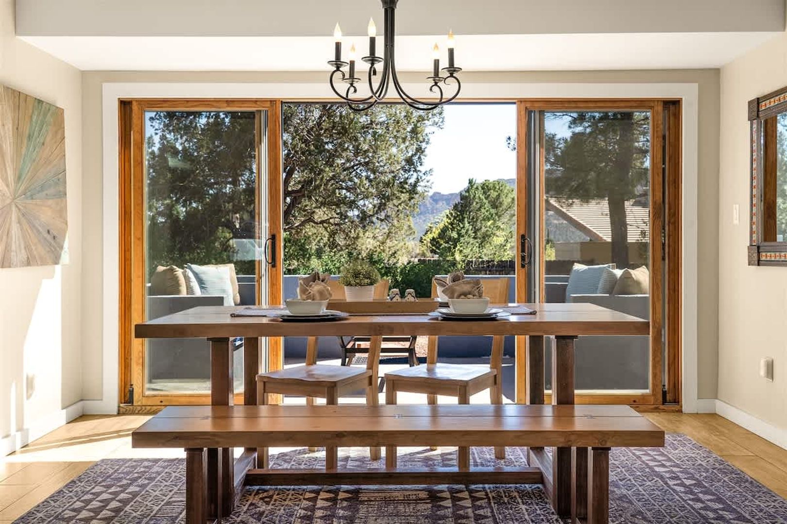 Sedona House: 311 Meadowlark Dr