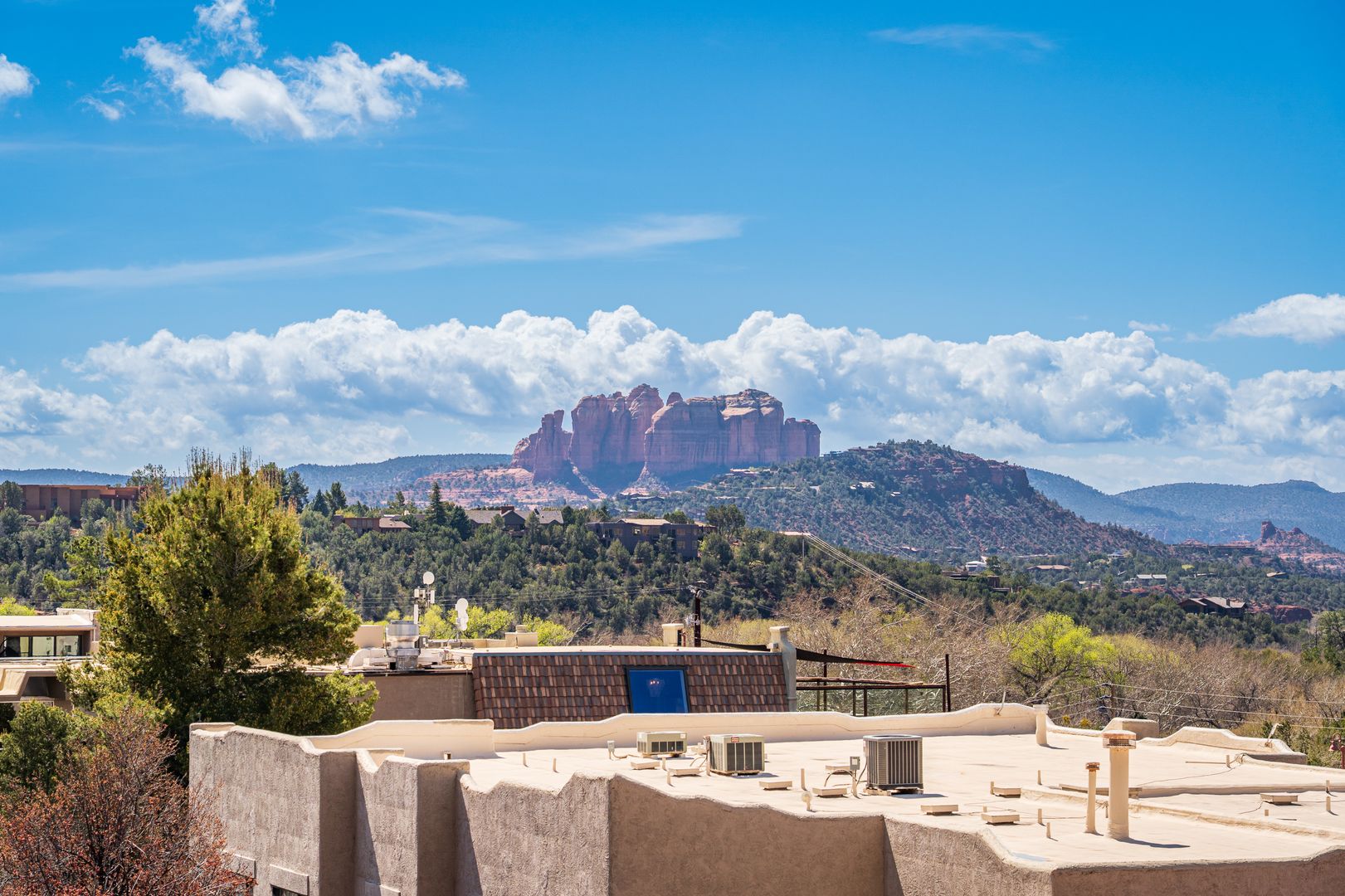 Sedona Apartment: 50 Sombart Ln