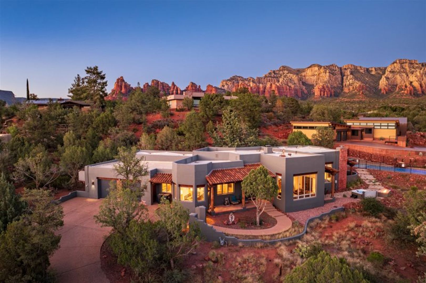 Sedona House: 60 Painted Canyon