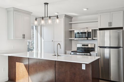 2-bed/1-bath Aurora – photo 1