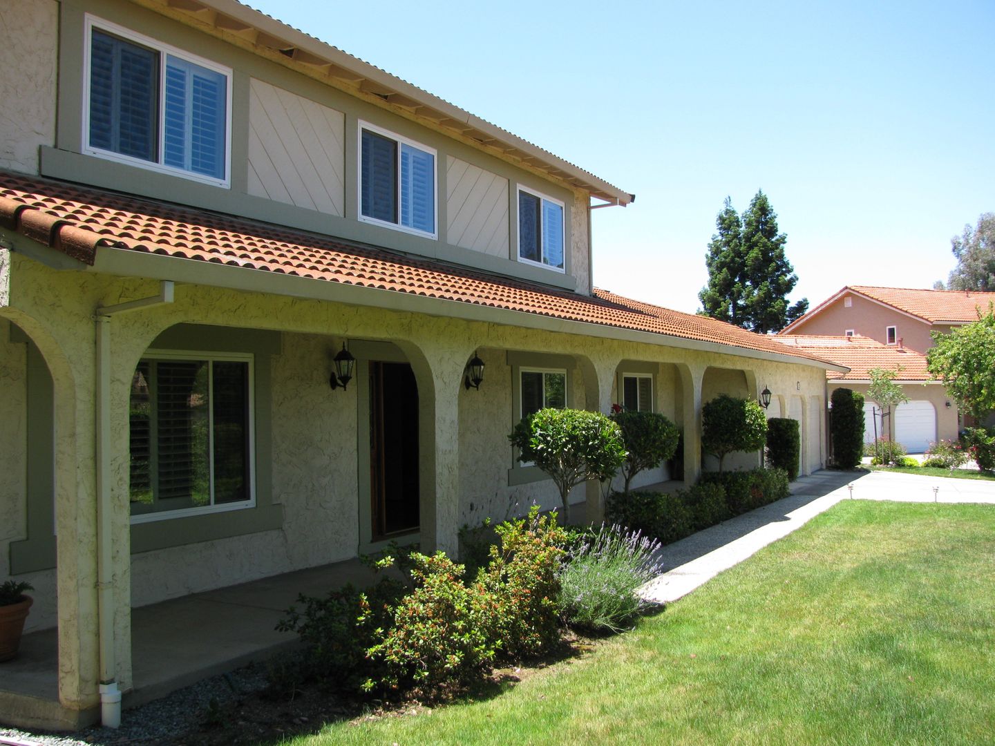Los Gatos House: 122 Los Patios