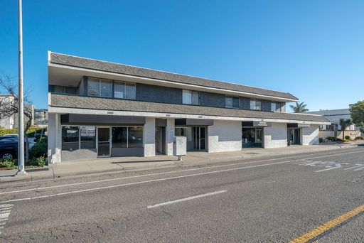 Versatile Commercial Space – Former Salon