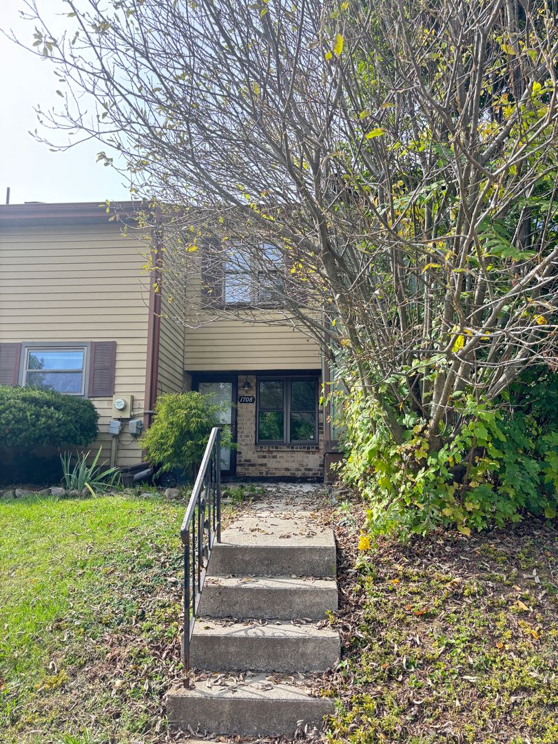 Allentown House: 1708 Redwood Ct
