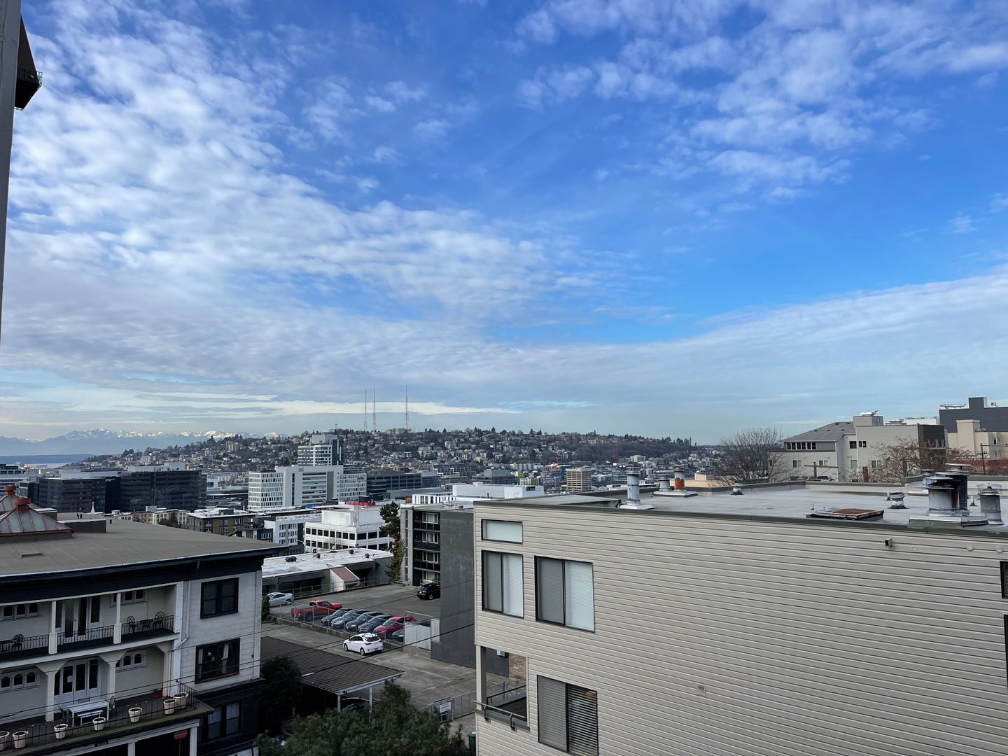 Seattle Condo: 124 Bellevue Ave E