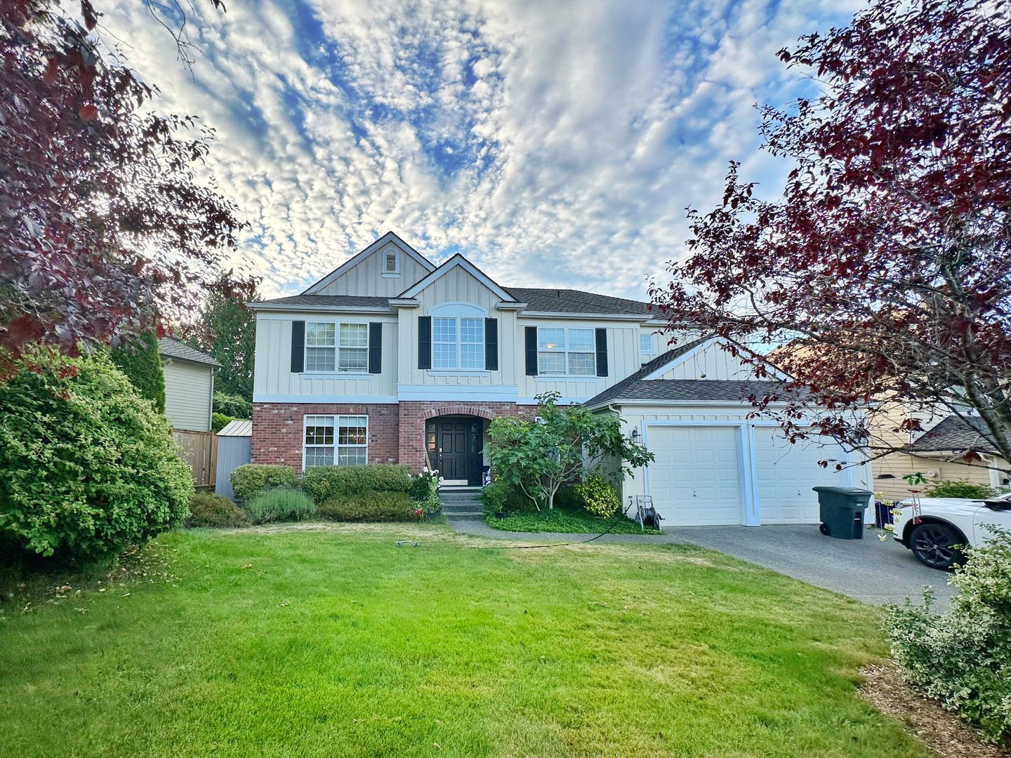 Sammamish House: 1423 233rd Ave NE