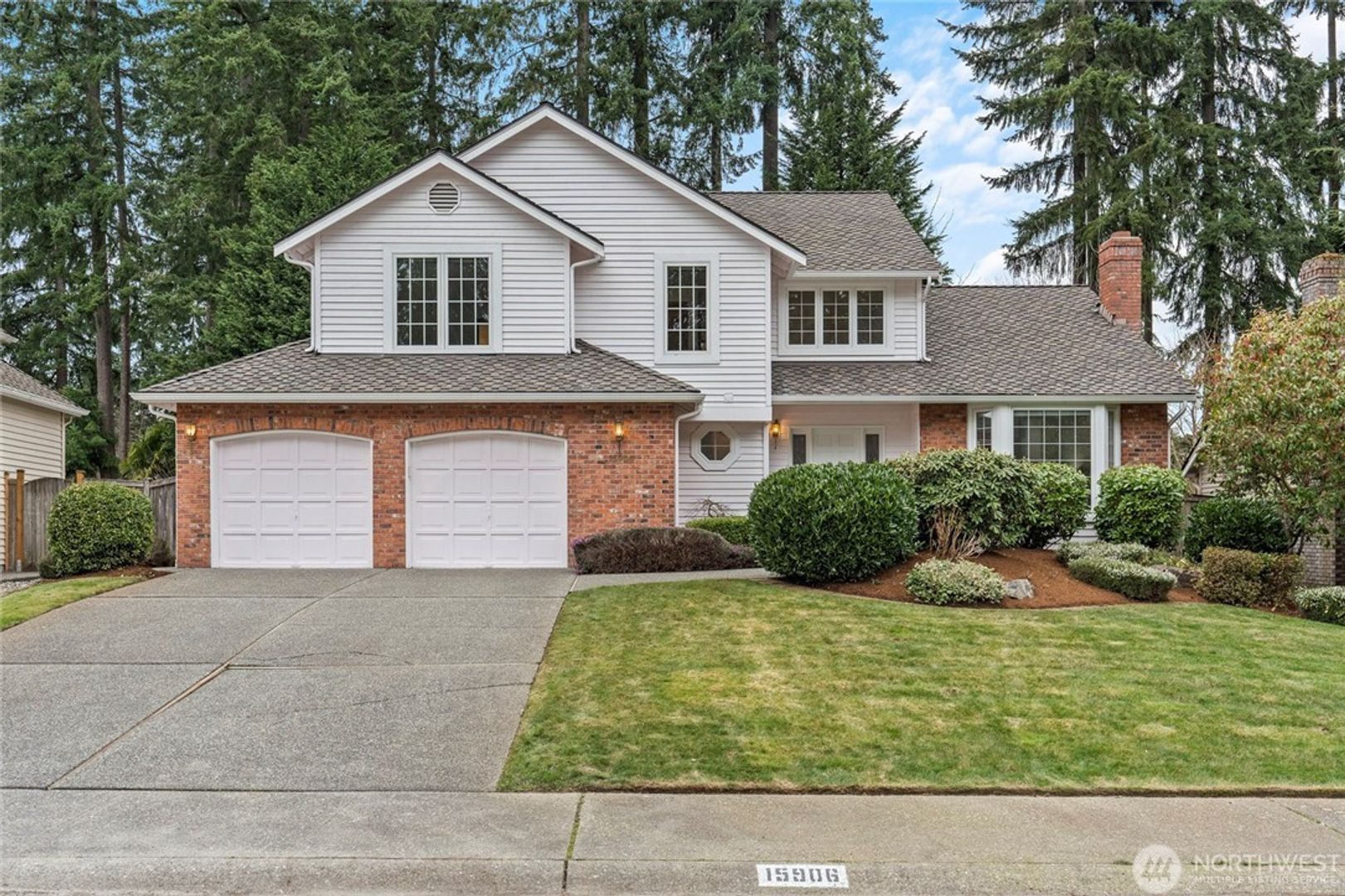 Mill Creek House: 15906 29th Dr Se
