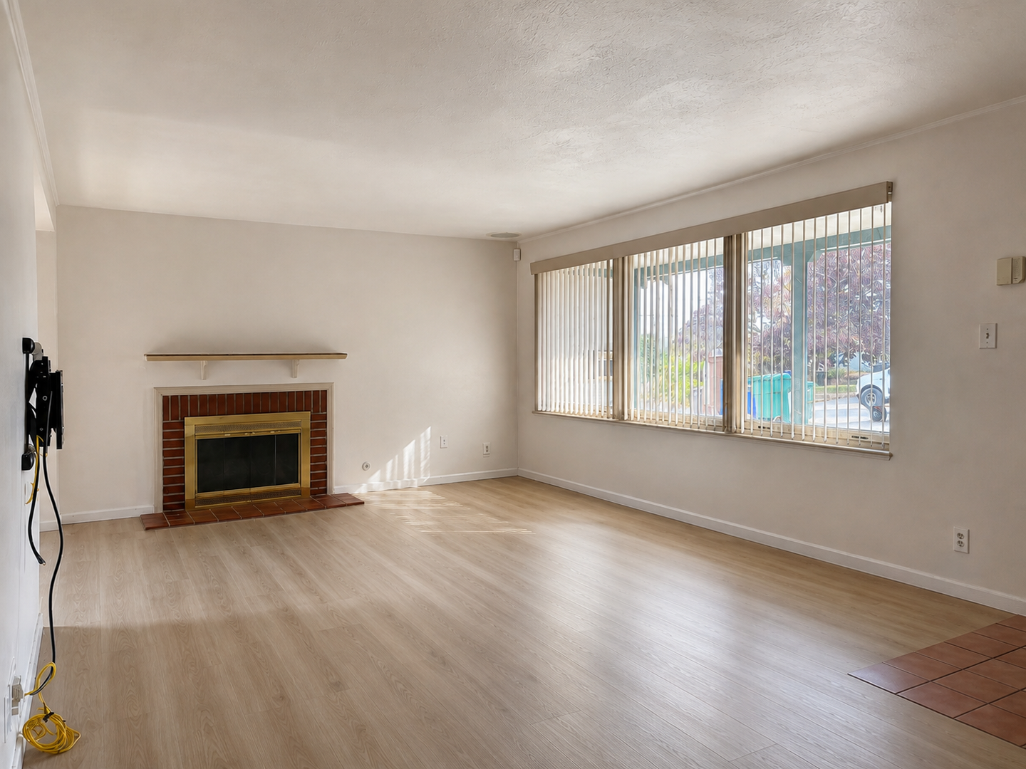 Seattle House: 111 NE 92nd St