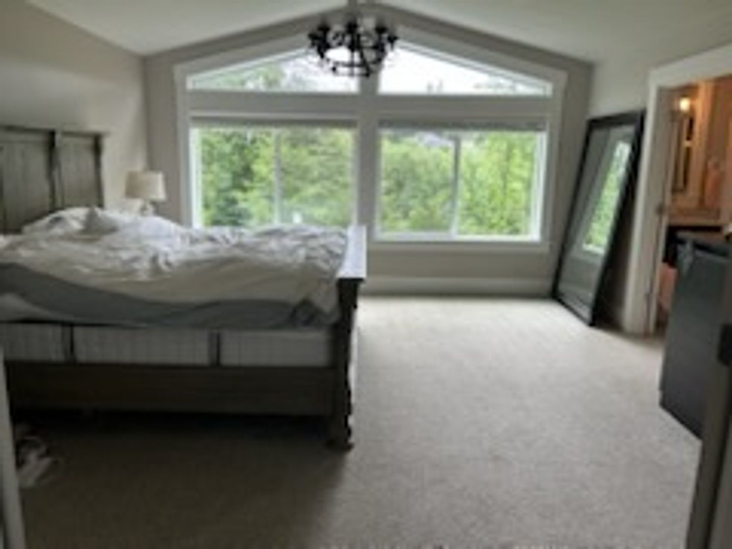 Issaquah House: 4942 229th Ave SE