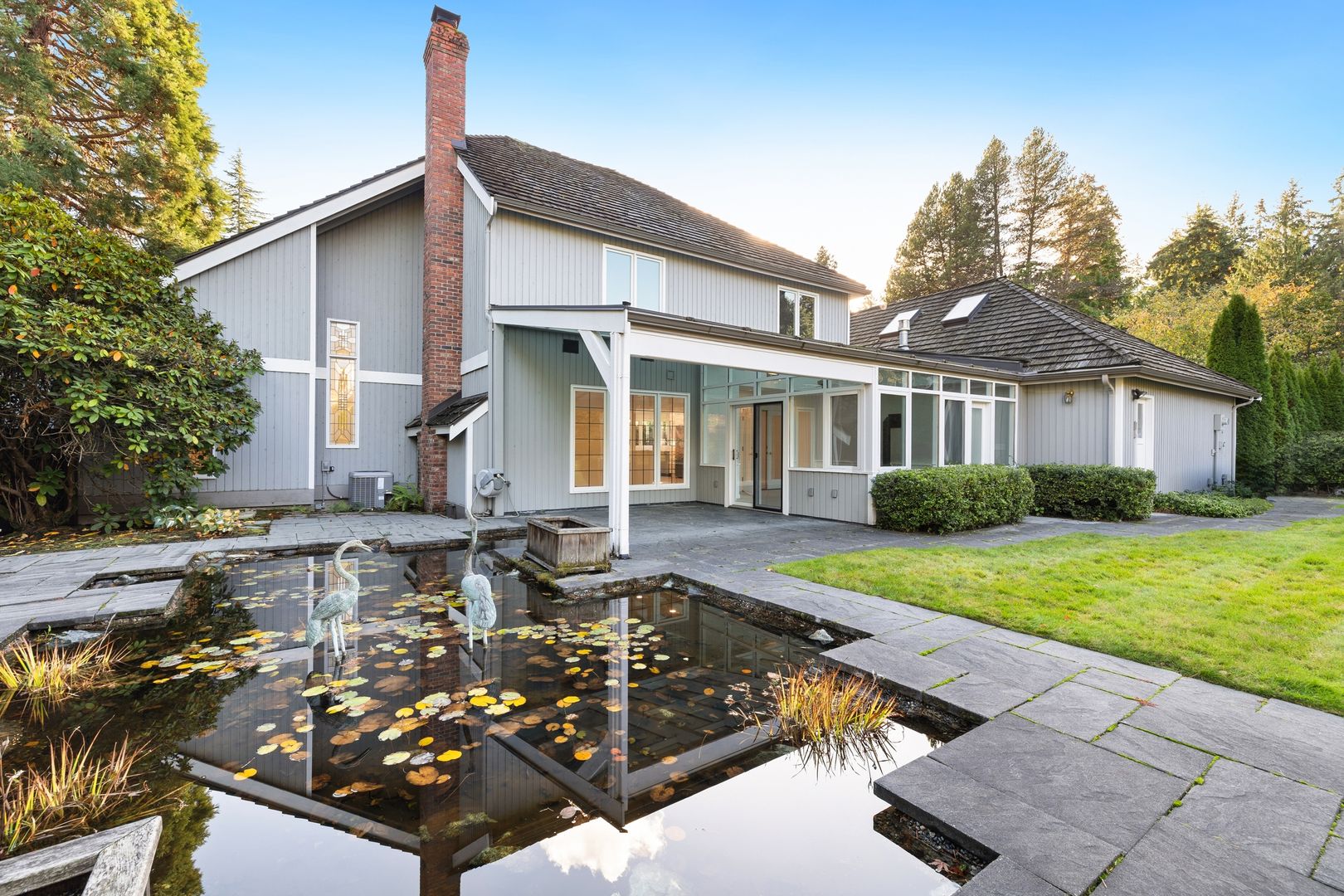 Medina House: 7634 NE 12th St