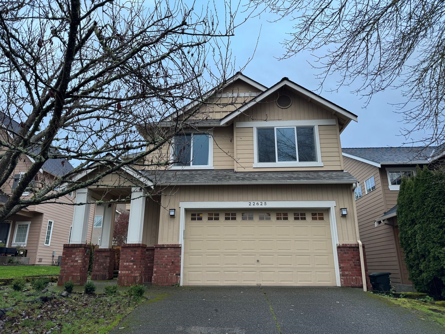 Sammamish House: 22625 SE 12TH PL