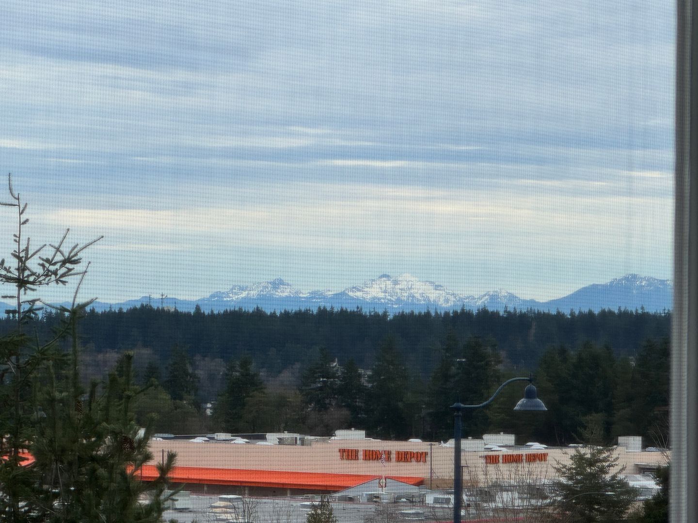 Shoreline Townhome: 937 N 199th St