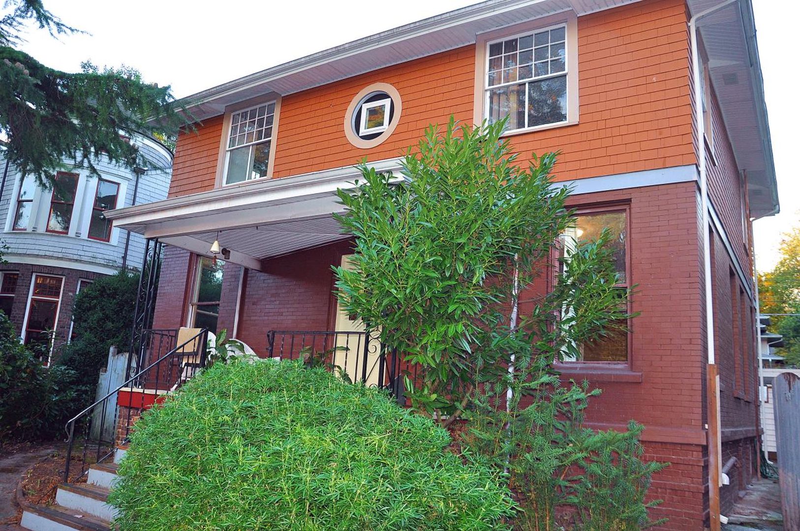 Seattle House: 741 18th Ave E