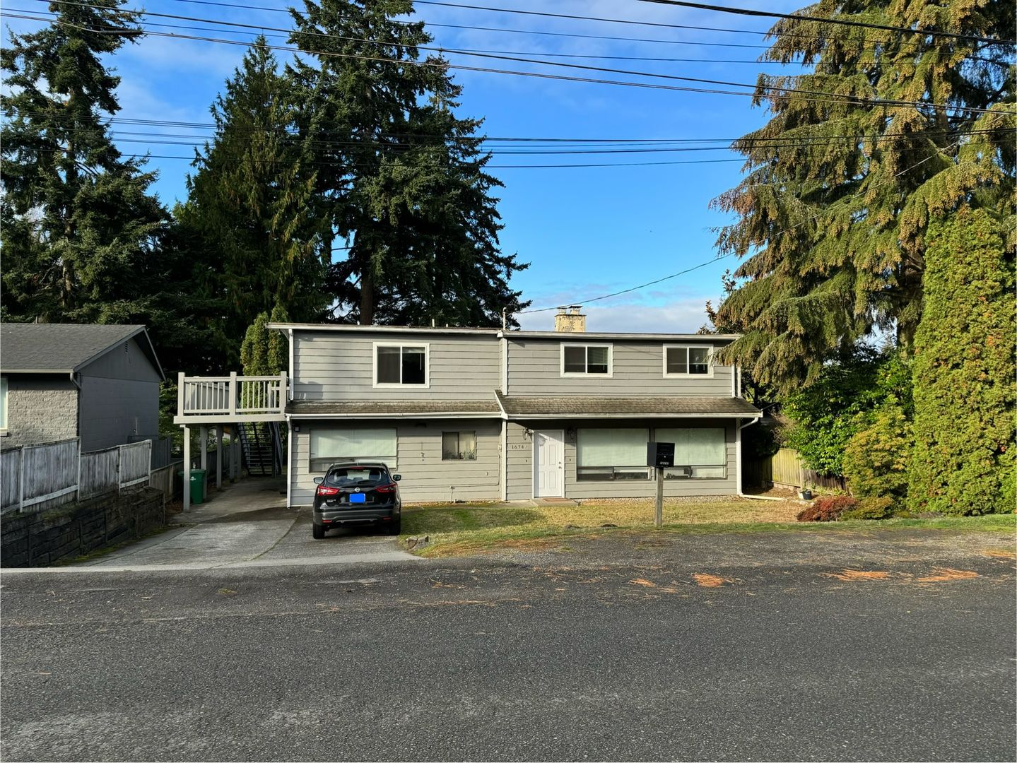 Shoreline Apartment: 16747 3rd Ave NE
