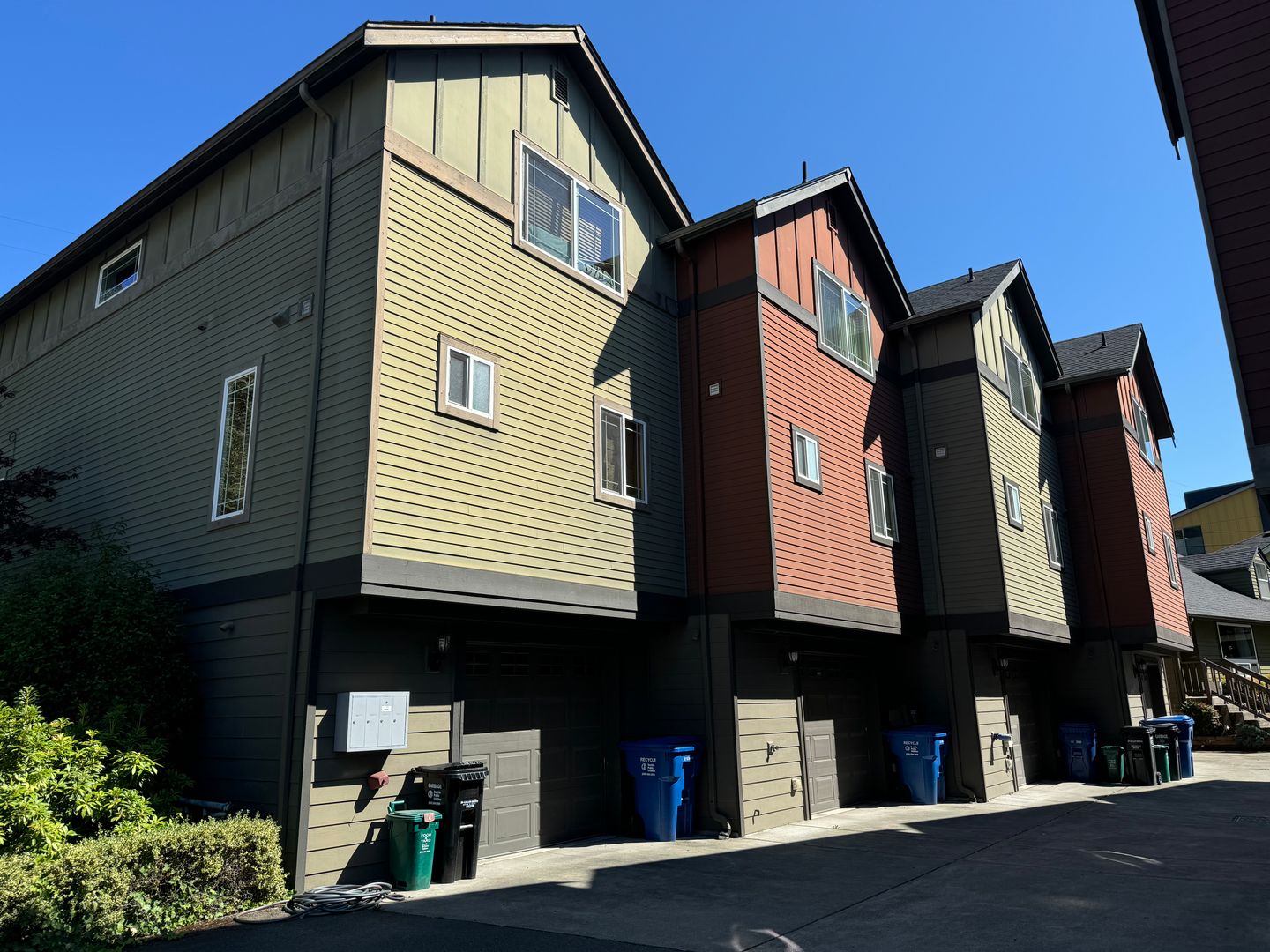 Seattle Townhome: 5218 Puget Blvd SW