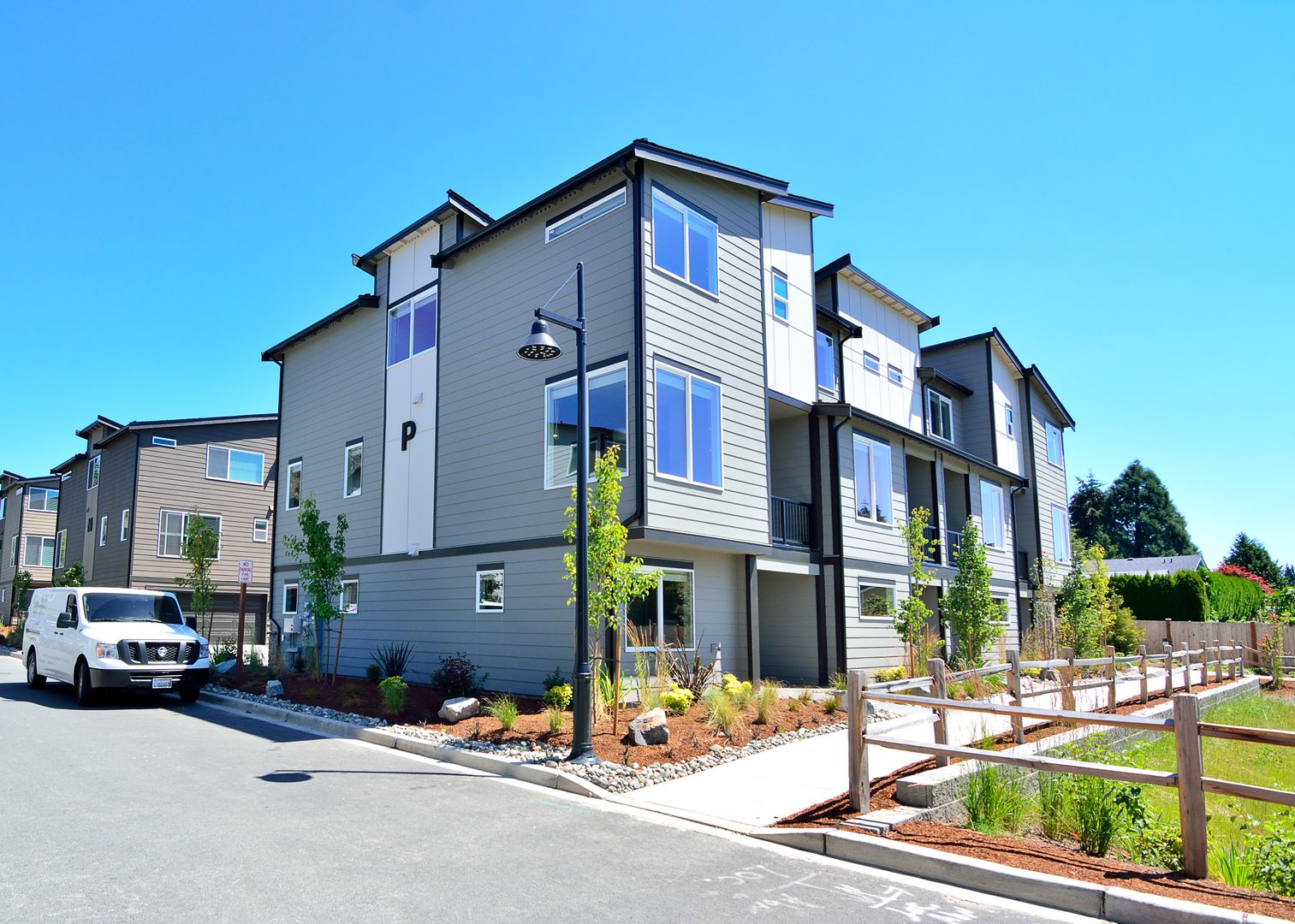 Edmonds House: 14913 48th Ave W