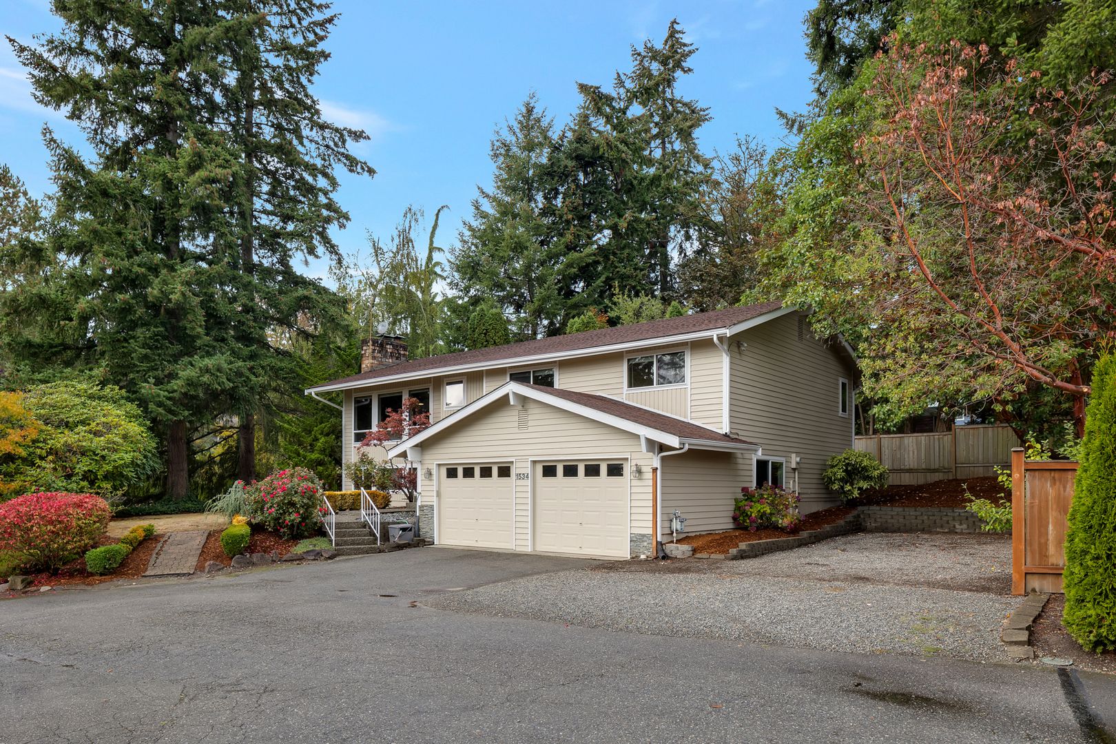 Kirkland House: 1534 5th Pl