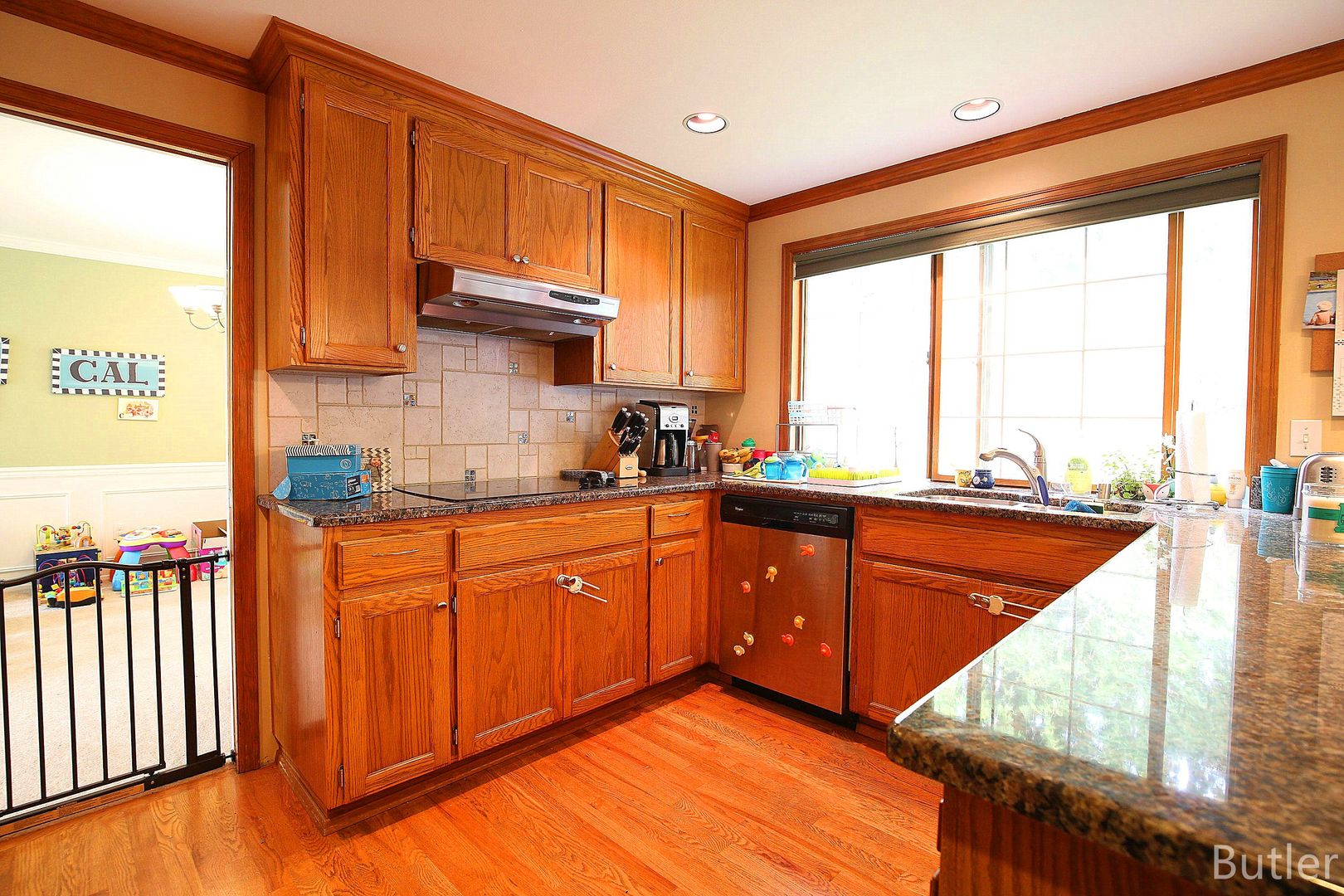 Issaquah House: 23816 SE 47th Place