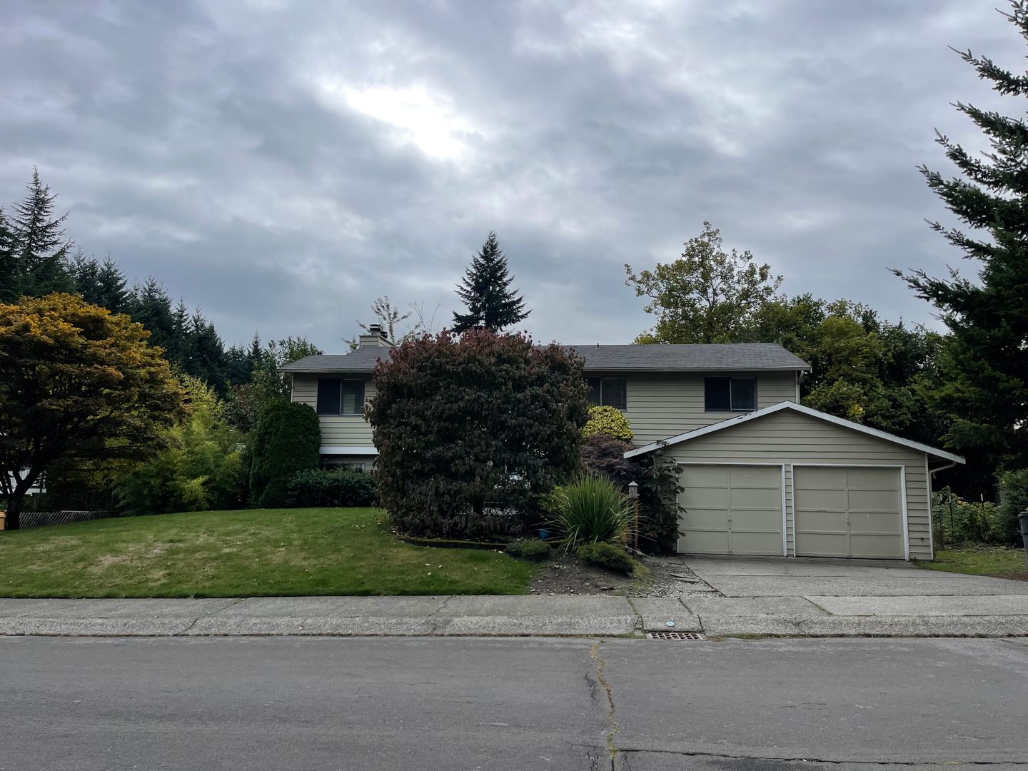 Kirkland House: 9711 NE 130th Pl