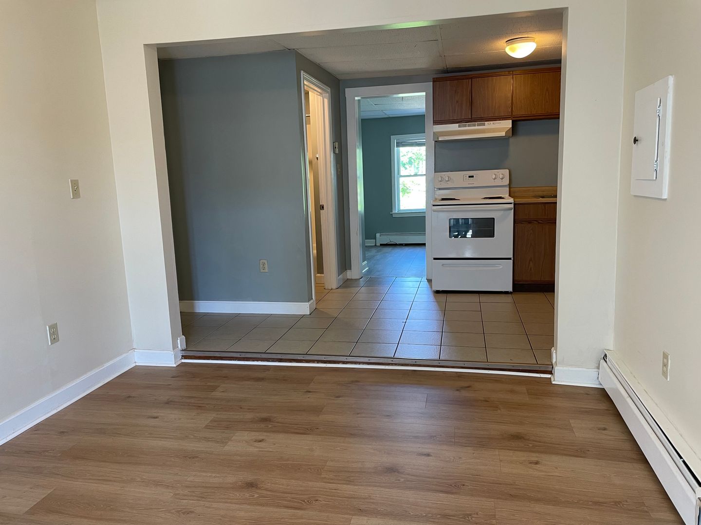 Biddeford Apartment: 77 Hill Street