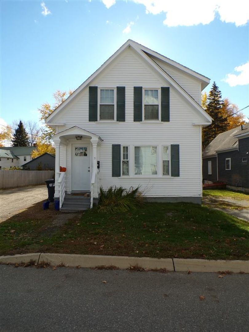 Orono Apartment: 71 Pine Street