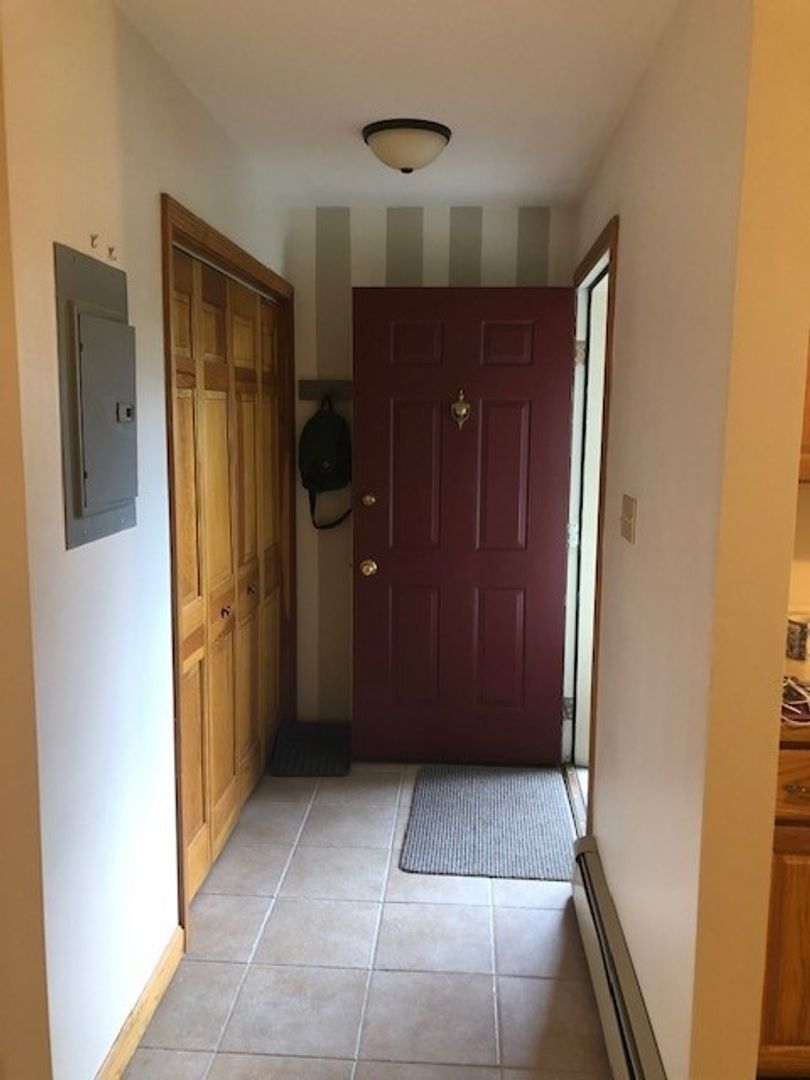 Brunswick House: 152 McKeen Street  #B5