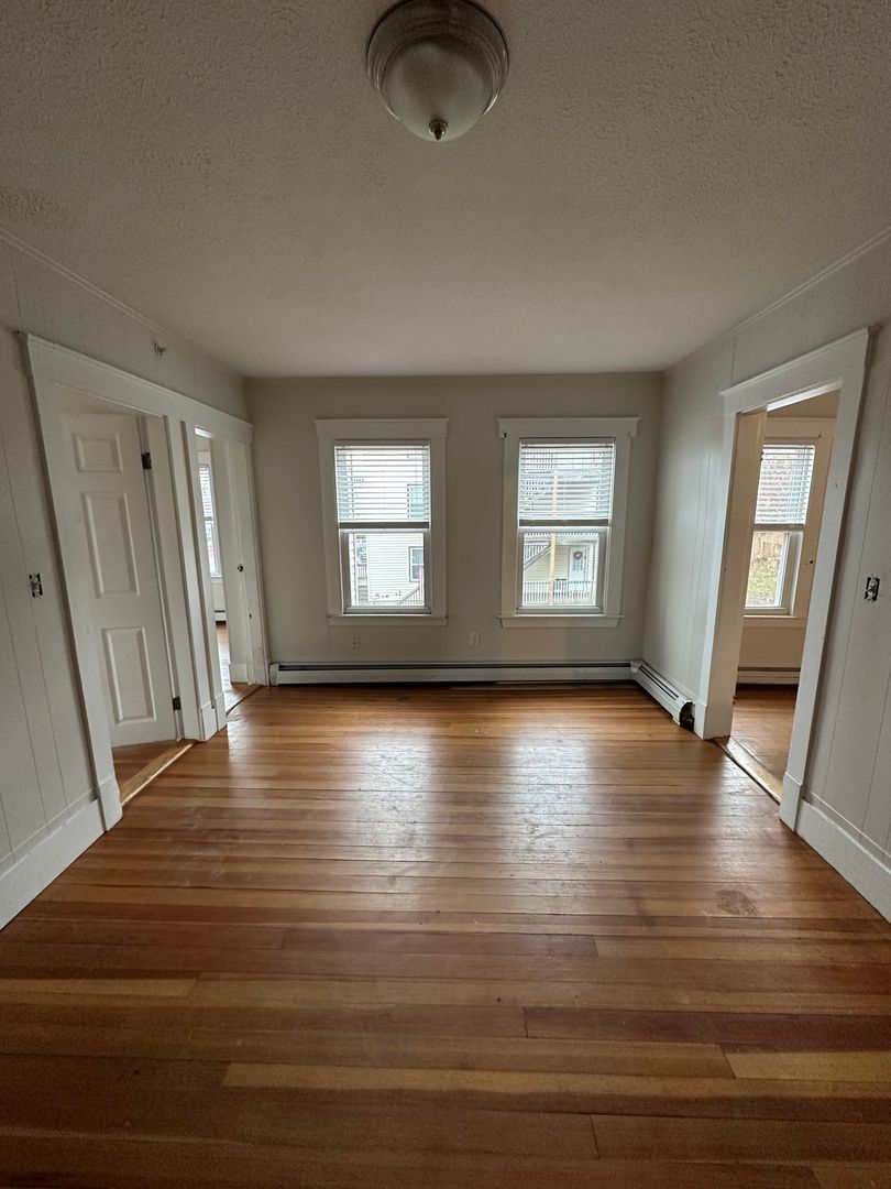 Biddeford Apartment: 3 Clifford Street