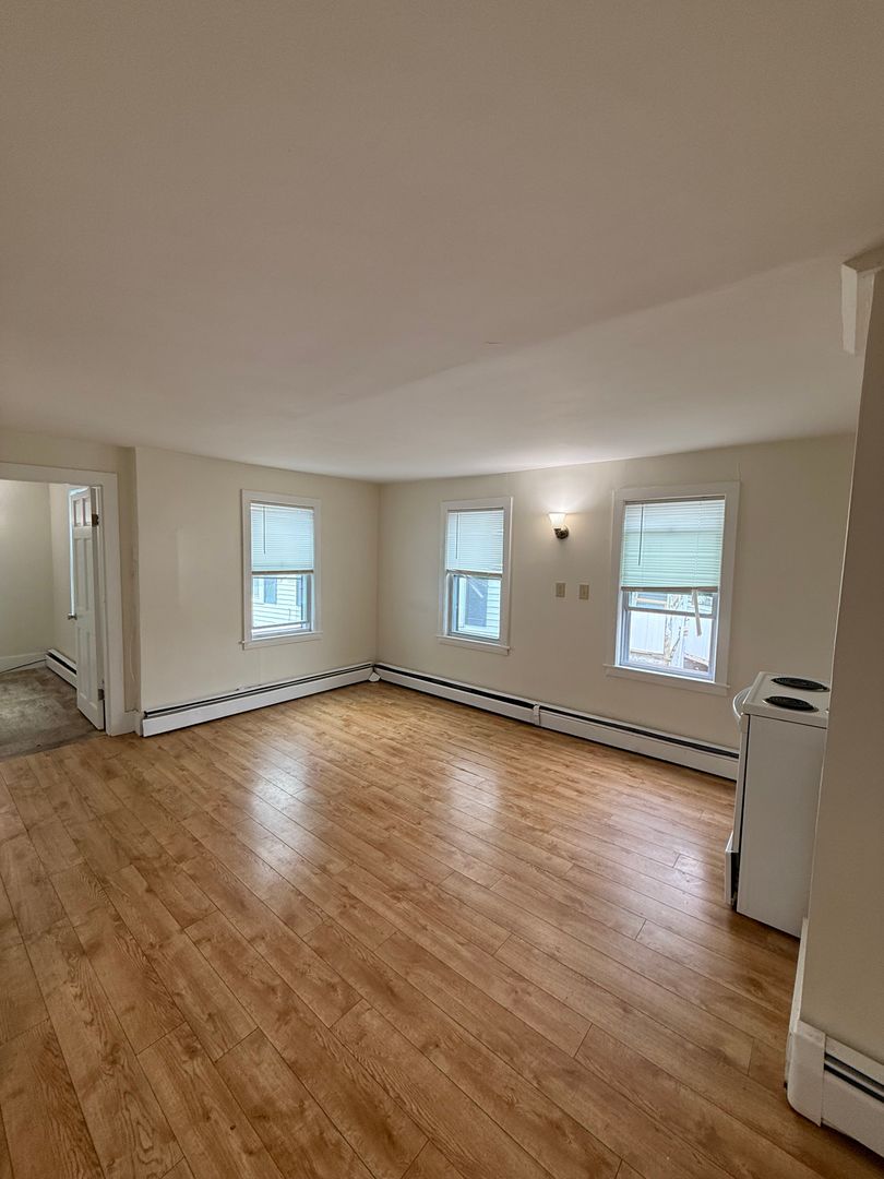 Biddeford Apartment: 78 South Street