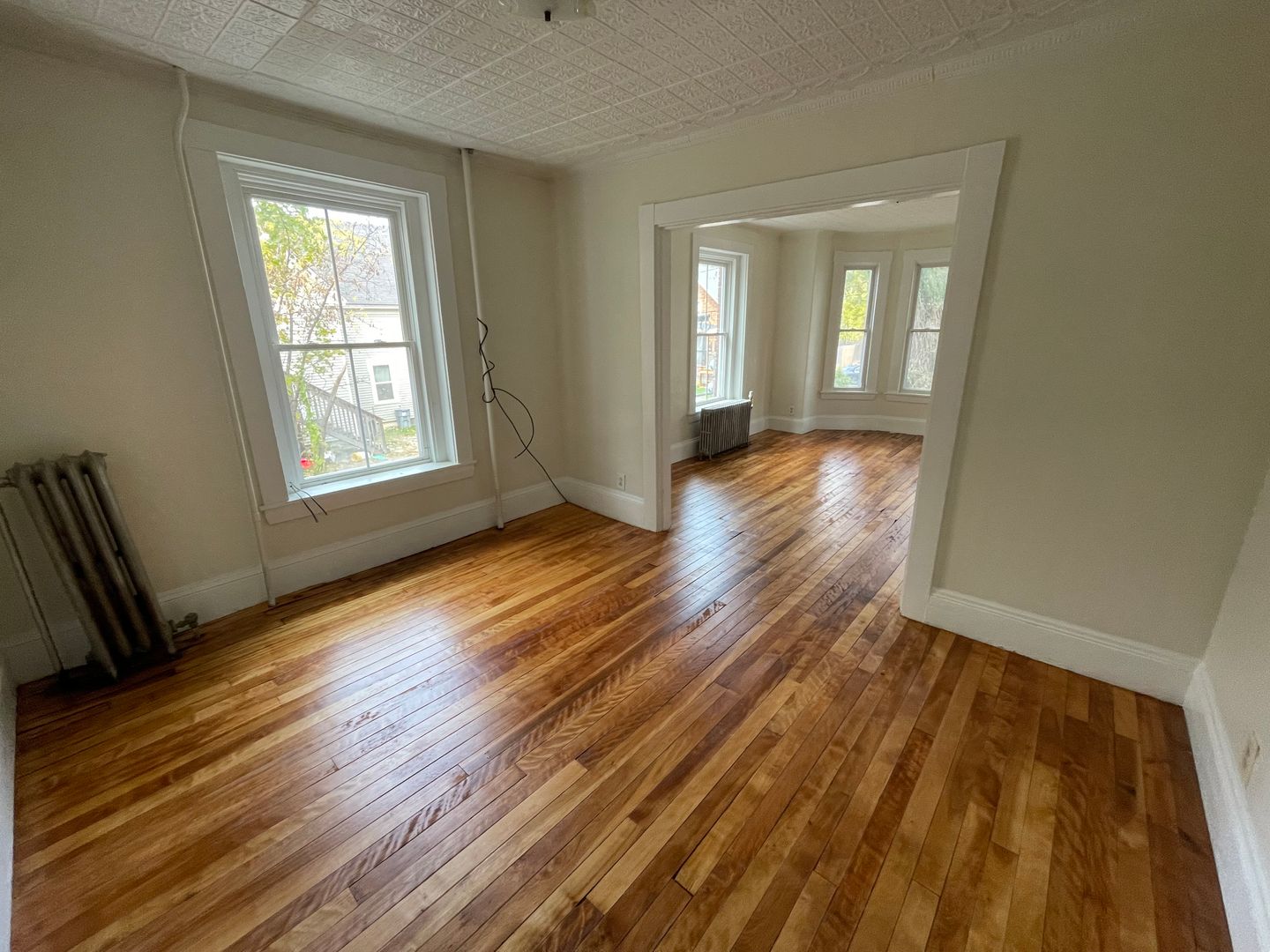 Lewiston Apartment: 142 College Street