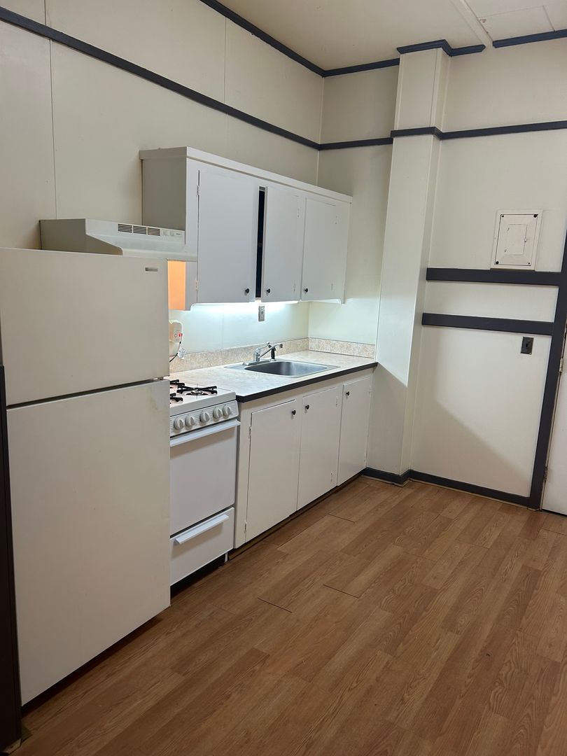 Westbrook Apartment: 901 Main Street