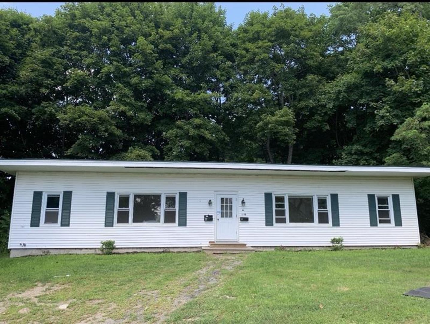 Orono Apartment: 207 Main Street