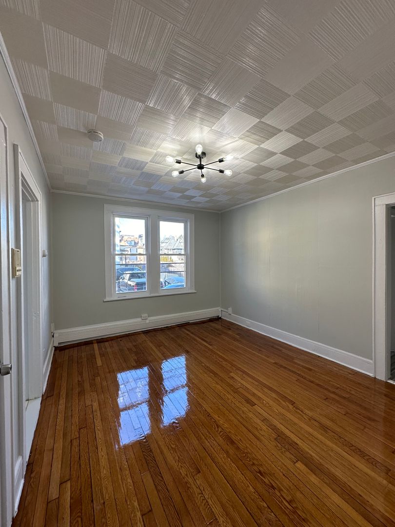 Plainfield Apartment: 240 E 9th