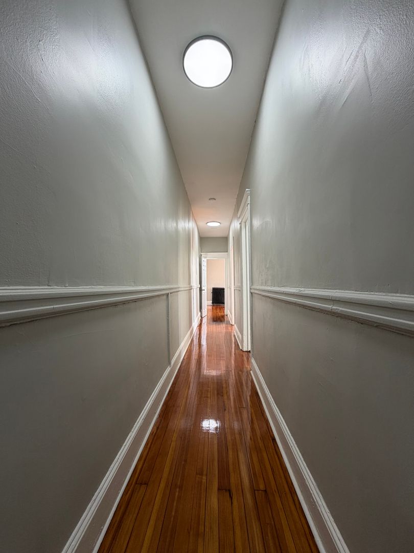 Plainfield Apartment: 217 E. 7th St.