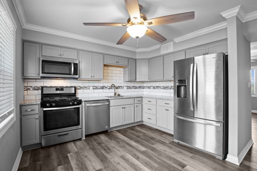 Newly Renovated 3 Bed, 1.5 Bath Townhome!