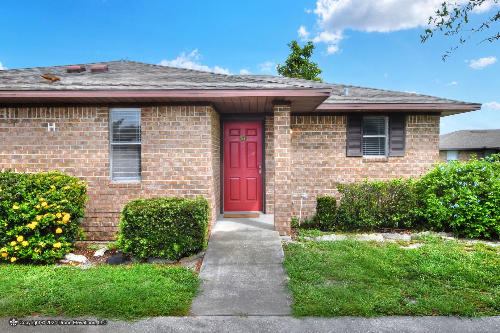 Eagle Lake Apartment: 2132 Cabernet Ct