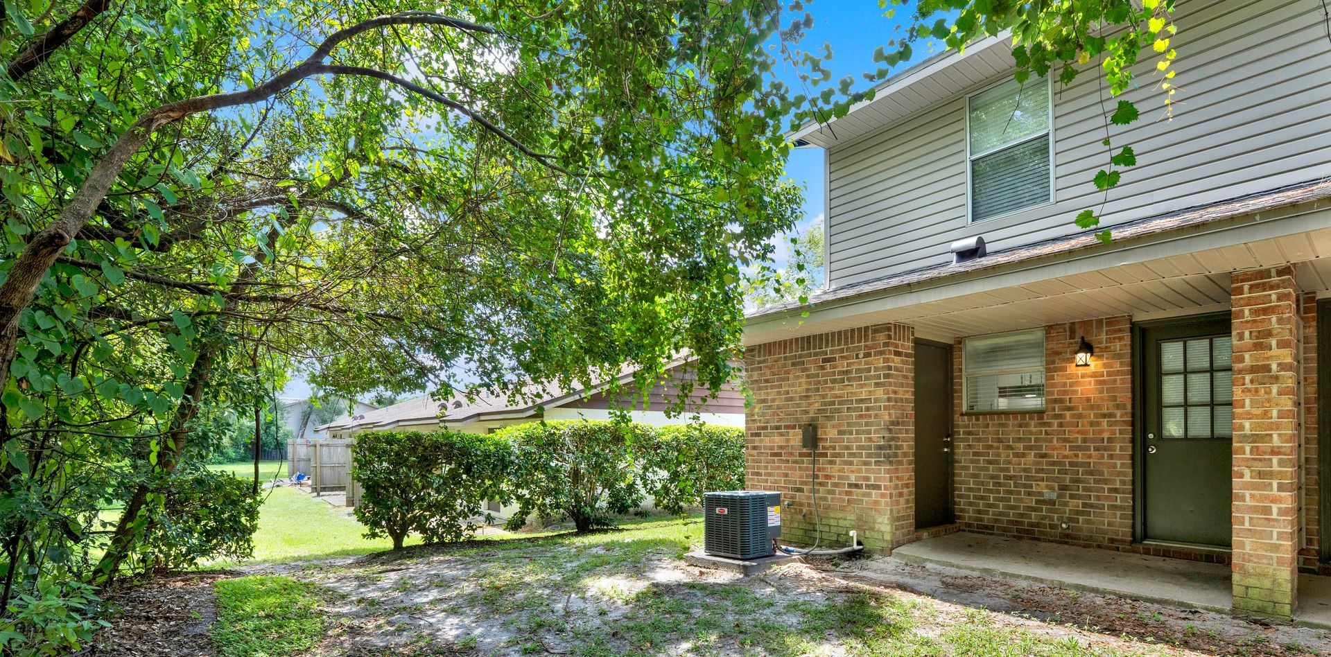 Orange City Apartment: 902 Smith St