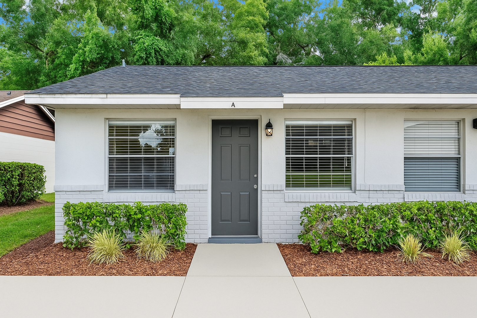 Orange City Apartment: 912 Smith St