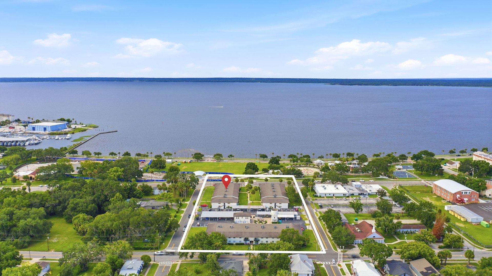 Sanford Apartment: 711 E 1st Street