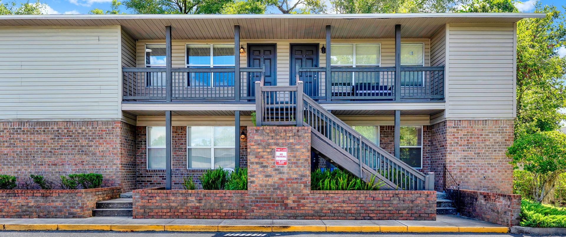 Orange City Apartment: 960 Smith St