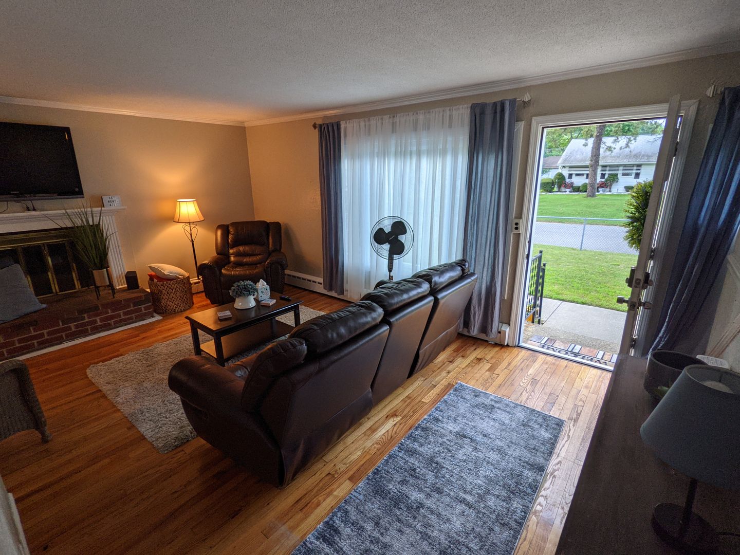 Springfield Apartment: 73 Emerald Rd