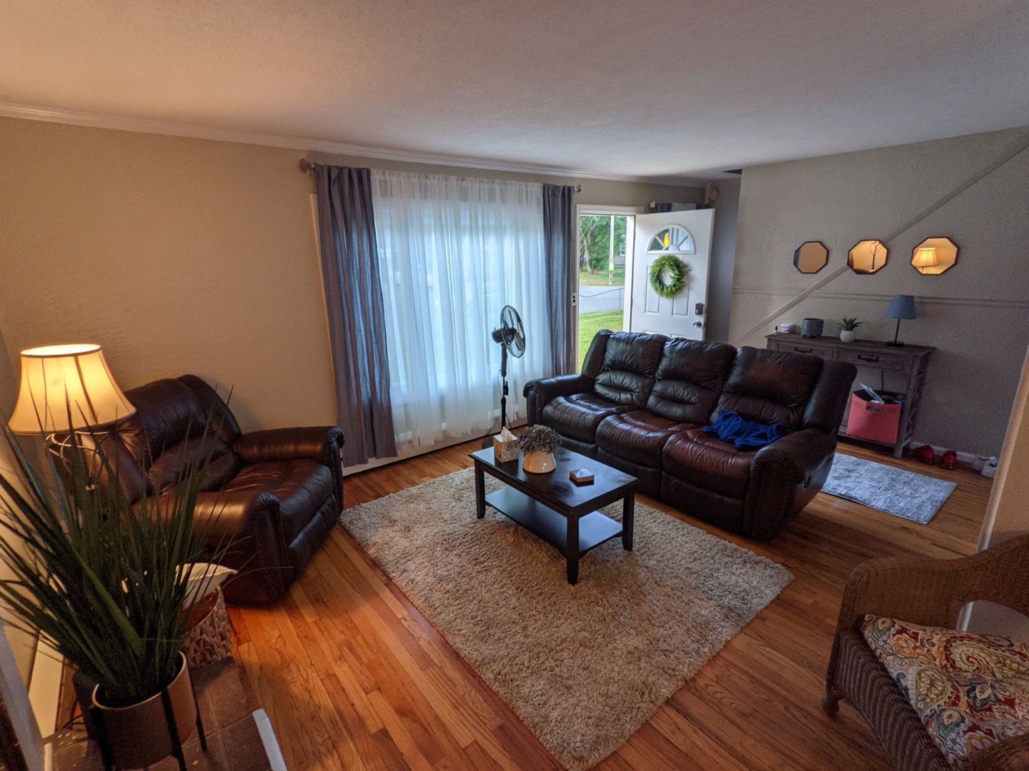 Springfield Apartment: 73 Emerald Rd