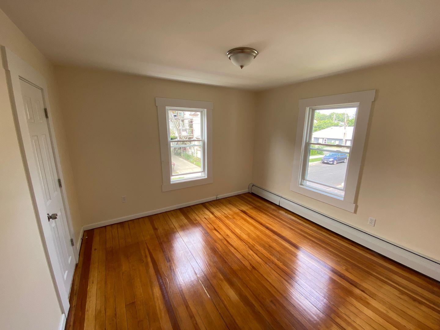 Westfield Apartment: 8 Frederick St