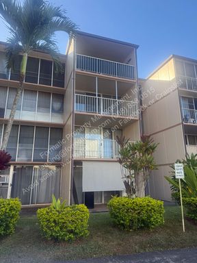 Pet Friendly - Comfortable 1 Bedroom Home in Mililani with Assigned Parking