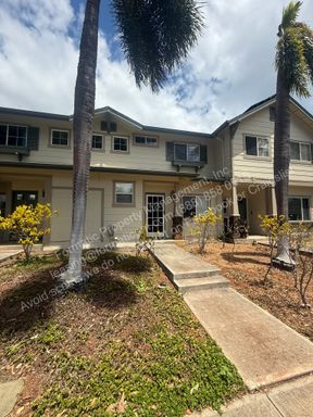Pet Friendly - Bright & Comfortable 3 Bedroom Home with a Private Backyard in Ewa Beach
