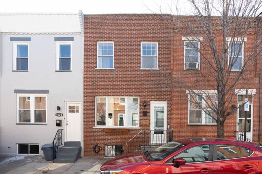 2 Bedroom Rental – 1028 Daly St, Philadelphia, PA 19148