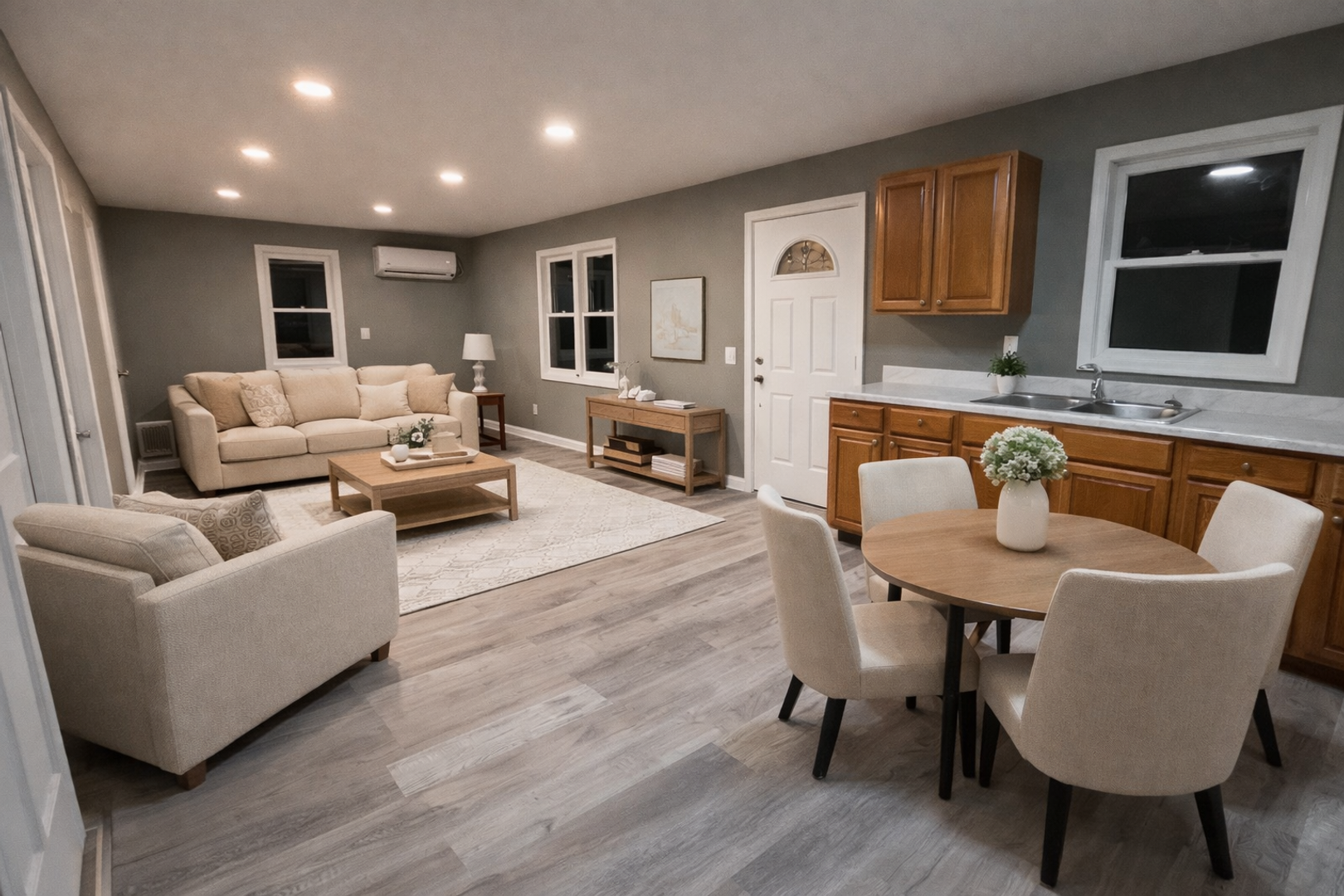 Columbus Apartment: 109 S. Illinois