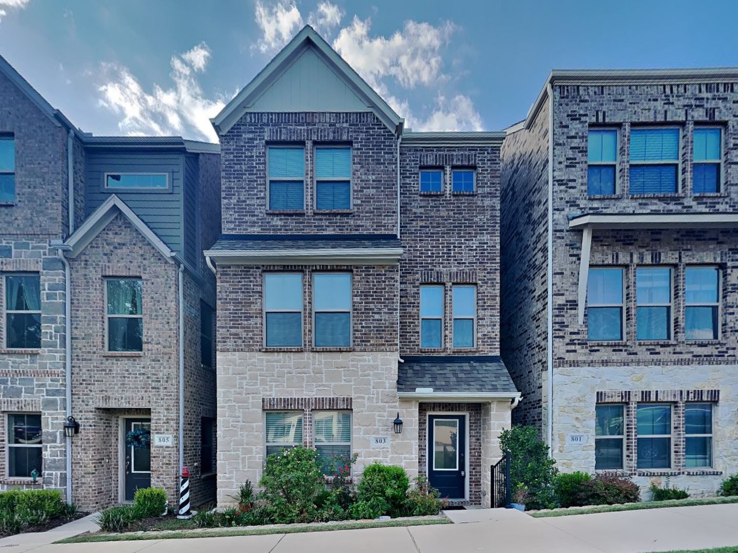 Euless House: 803 Tennessee Dr