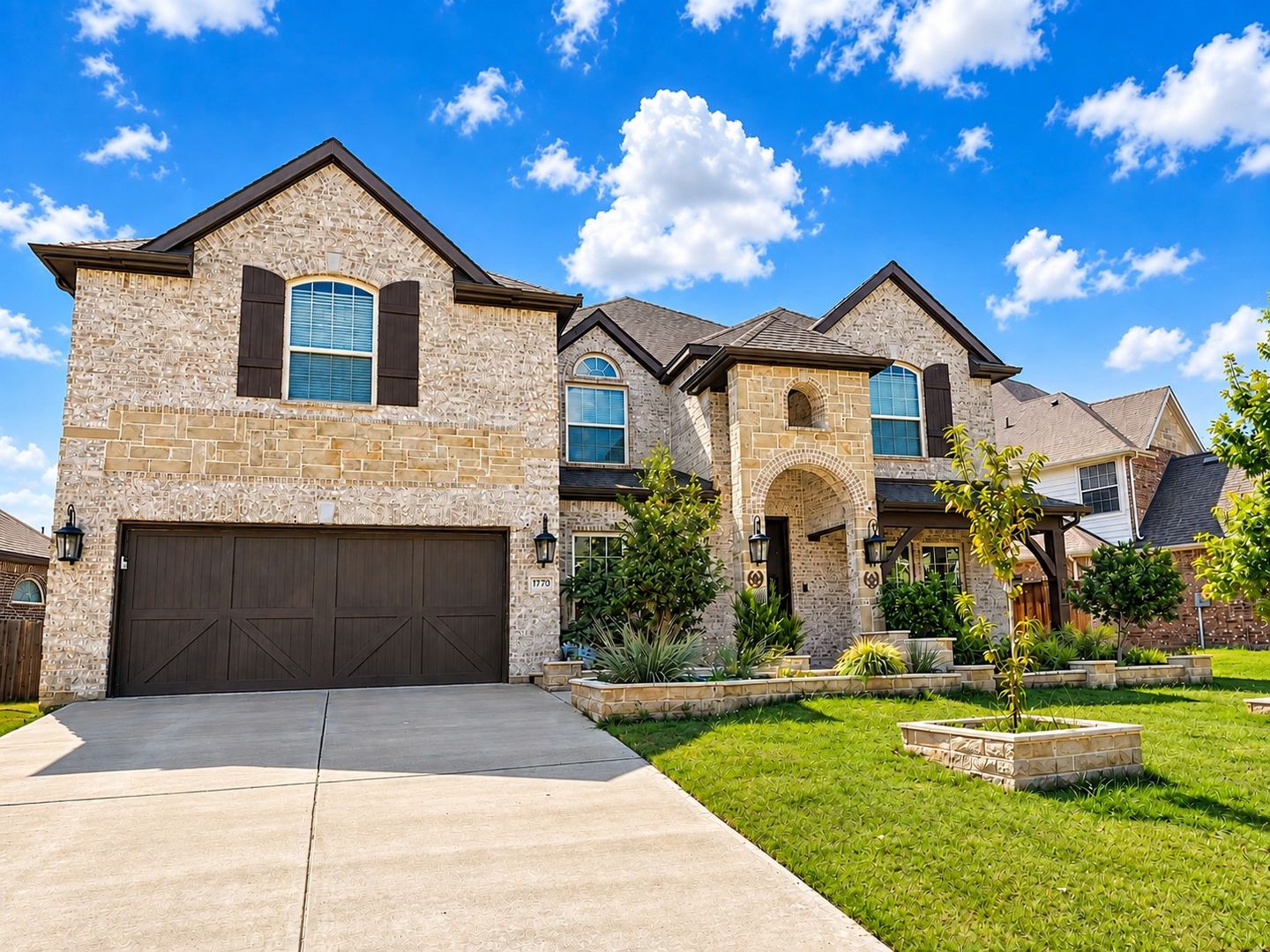 Denton House: 7720 Falcon Ridge Rd