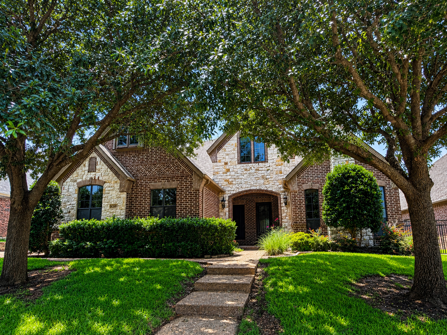 Keller House: 1209 Verona Way