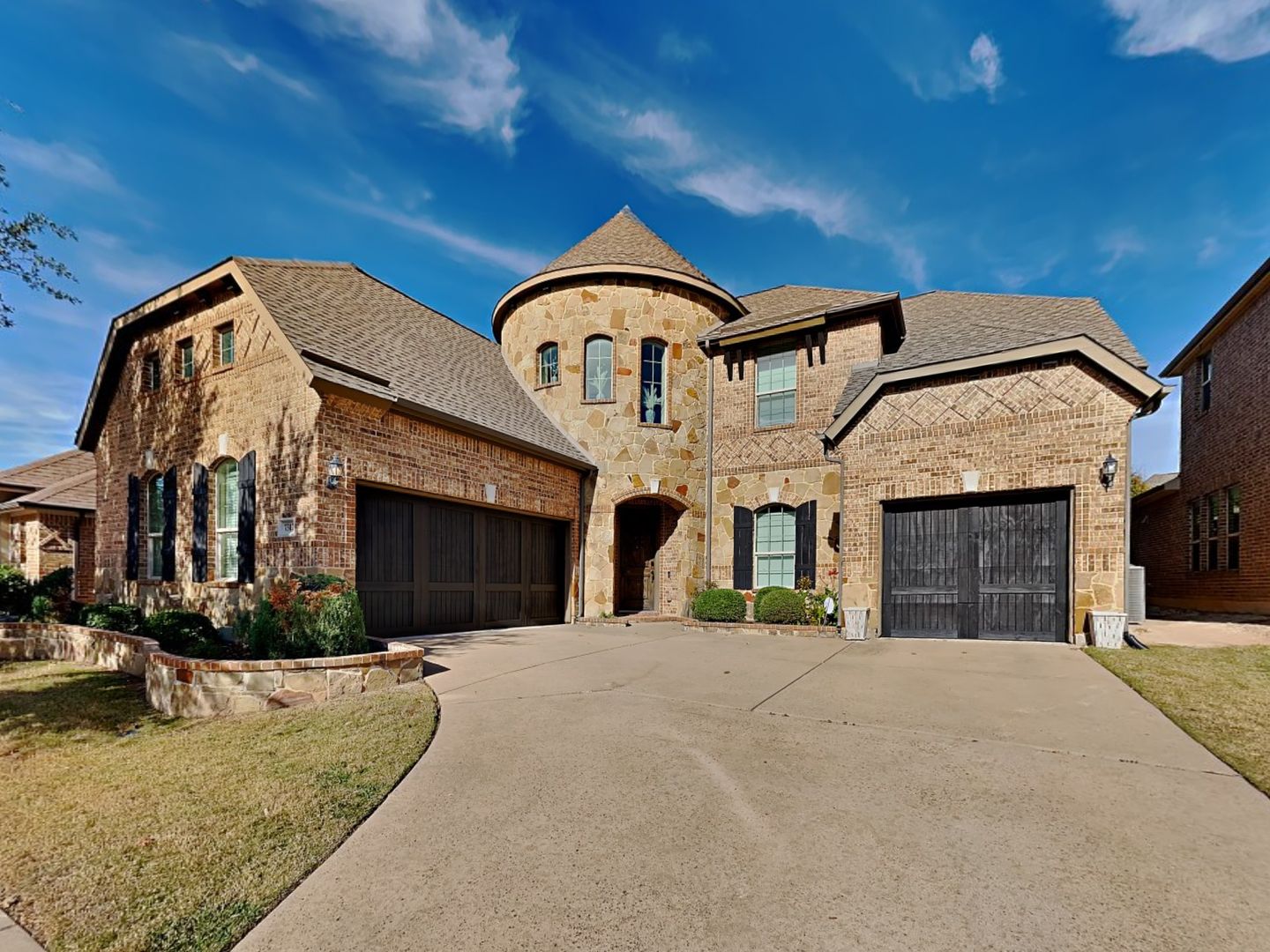 McKinney House: 7312 Plumas Place
