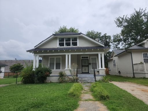 1209 Forrest Avenue – photo 1